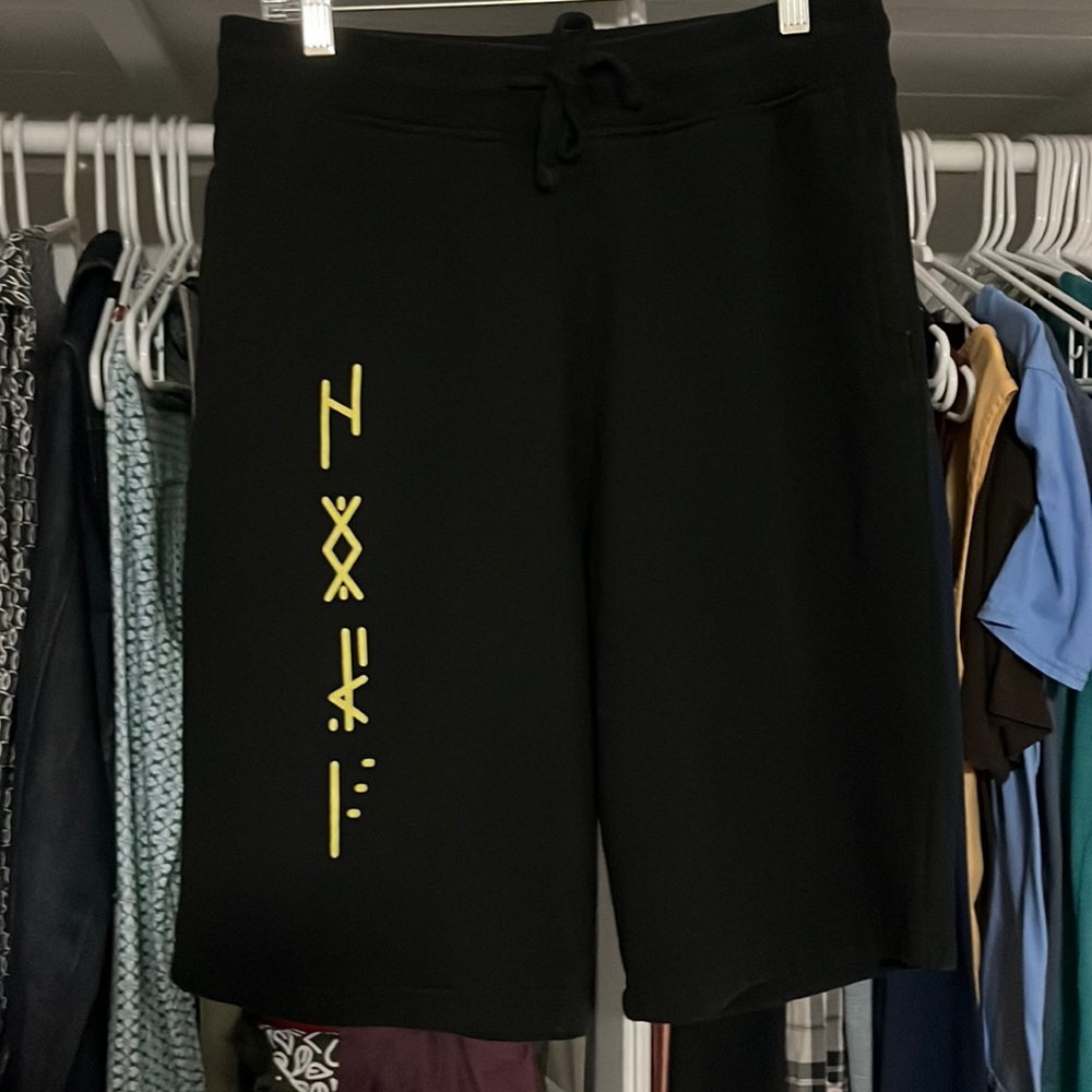 🌺We Are Dark shorts, men’s M, Unisex Size L, cotton, Black-warm fleece inner
